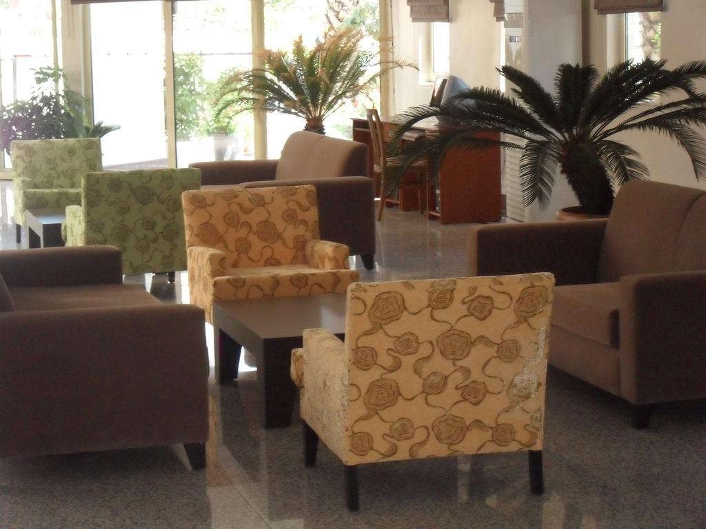 Side Palm D'Or Hotel Buitenkant foto