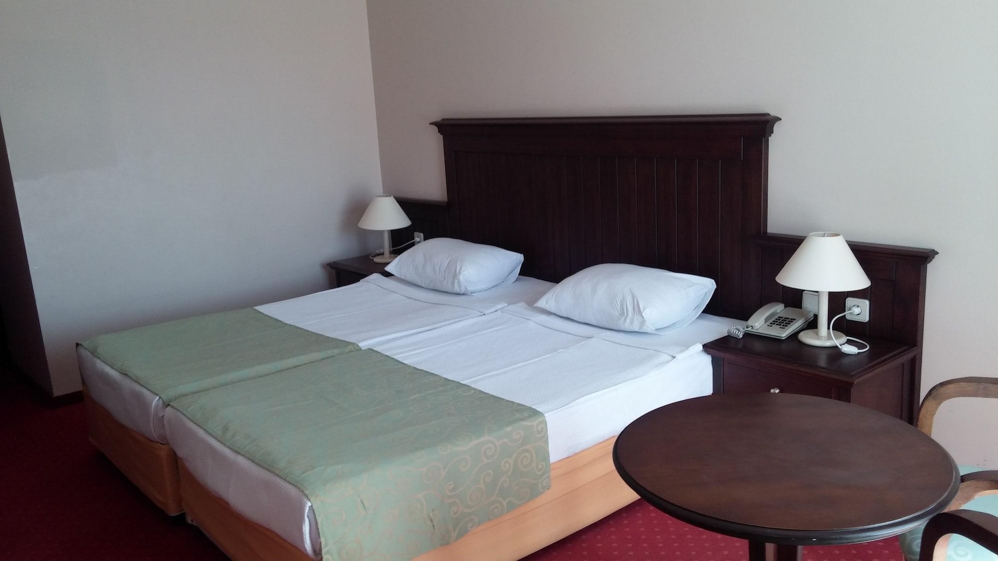 Side Palm D'Or Hotel Buitenkant foto