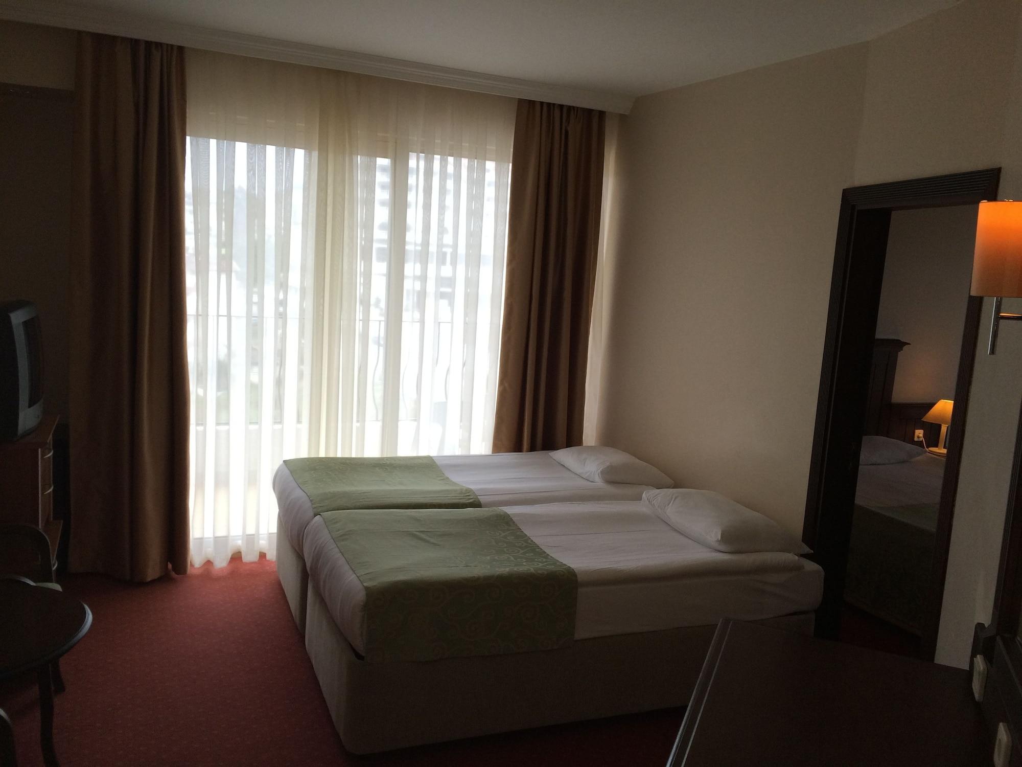 Side Palm D'Or Hotel Buitenkant foto