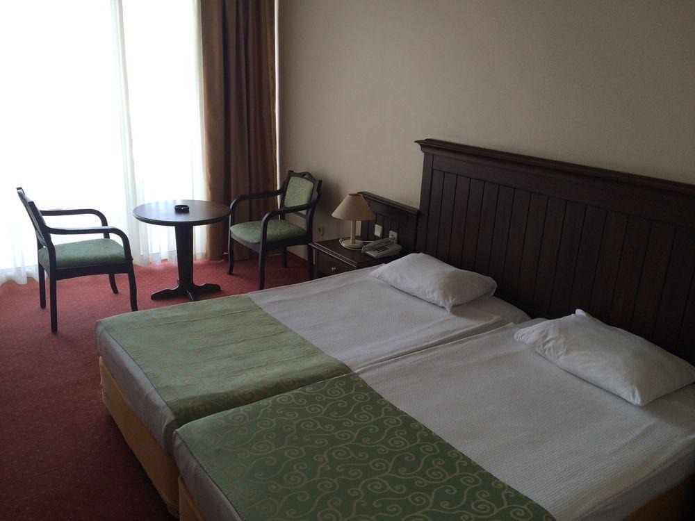 Side Palm D'Or Hotel Buitenkant foto